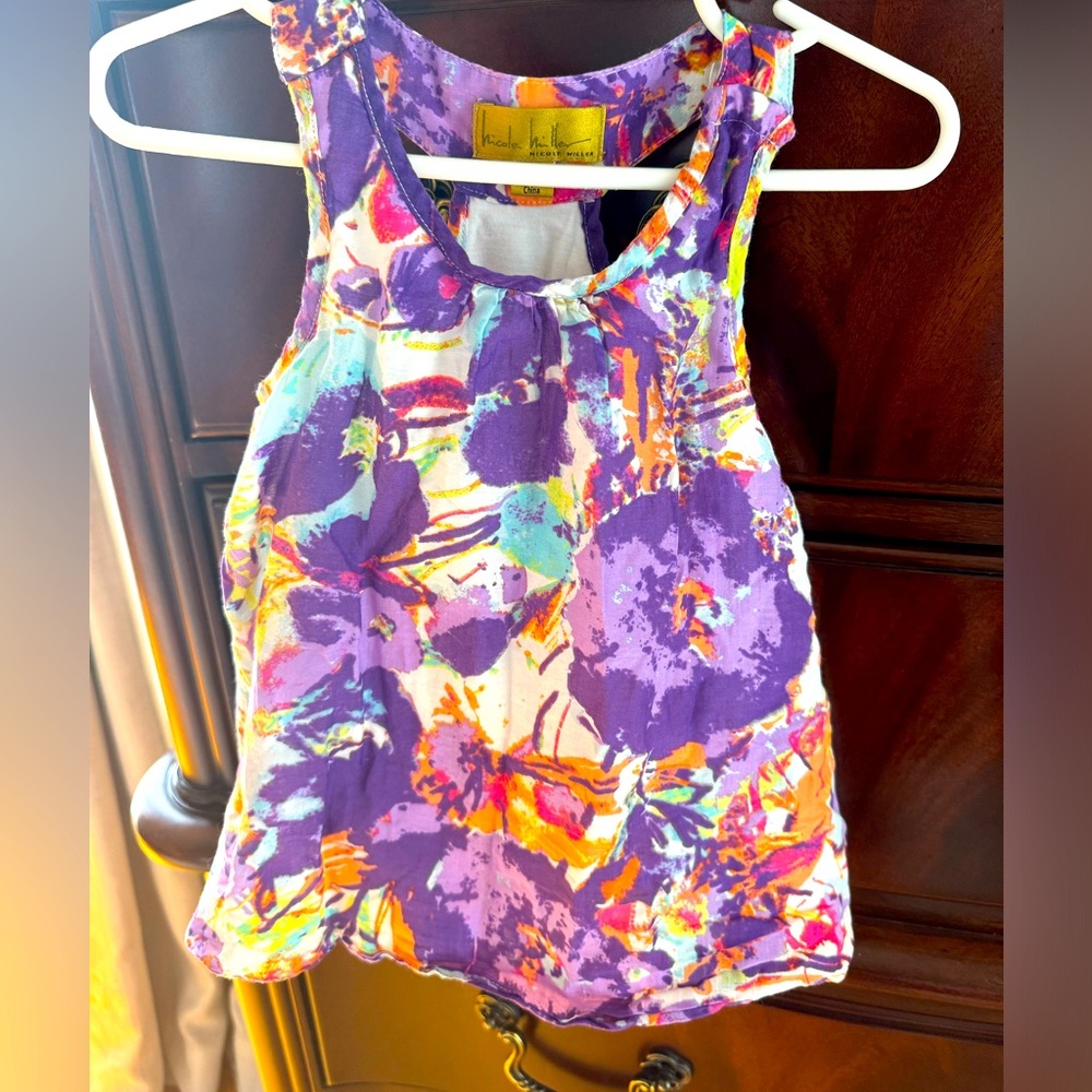 Girls top